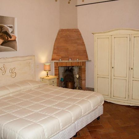 Santa Croce Charme Apartment アレッツォ エクステリア 写真