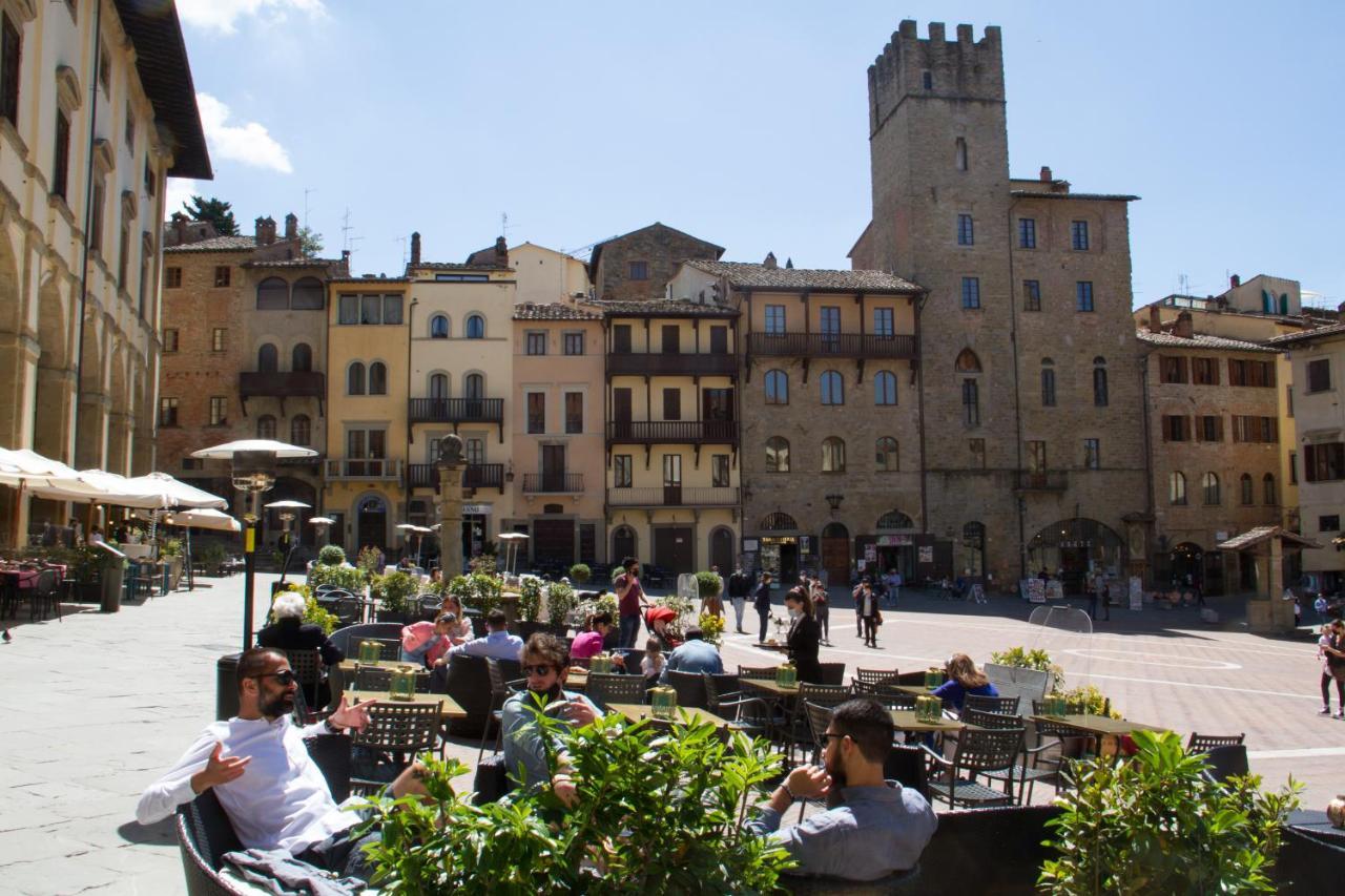 Santa Croce Charme Apartment アレッツォ エクステリア 写真