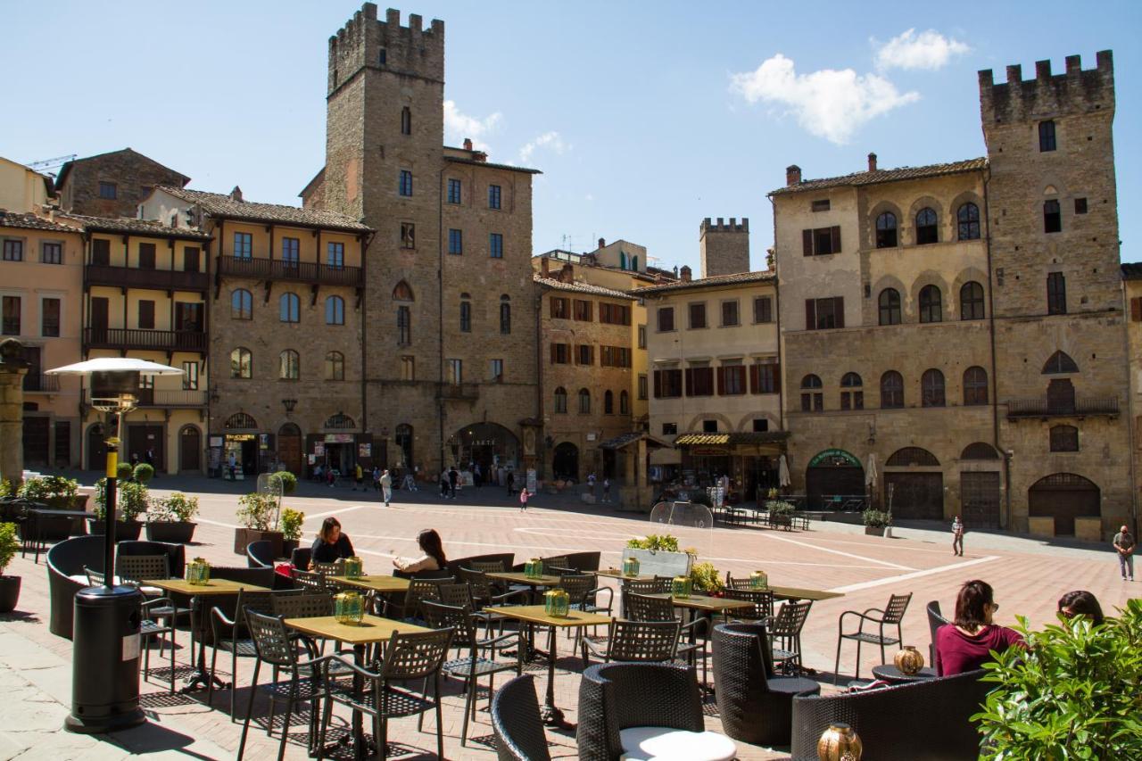 Santa Croce Charme Apartment アレッツォ エクステリア 写真