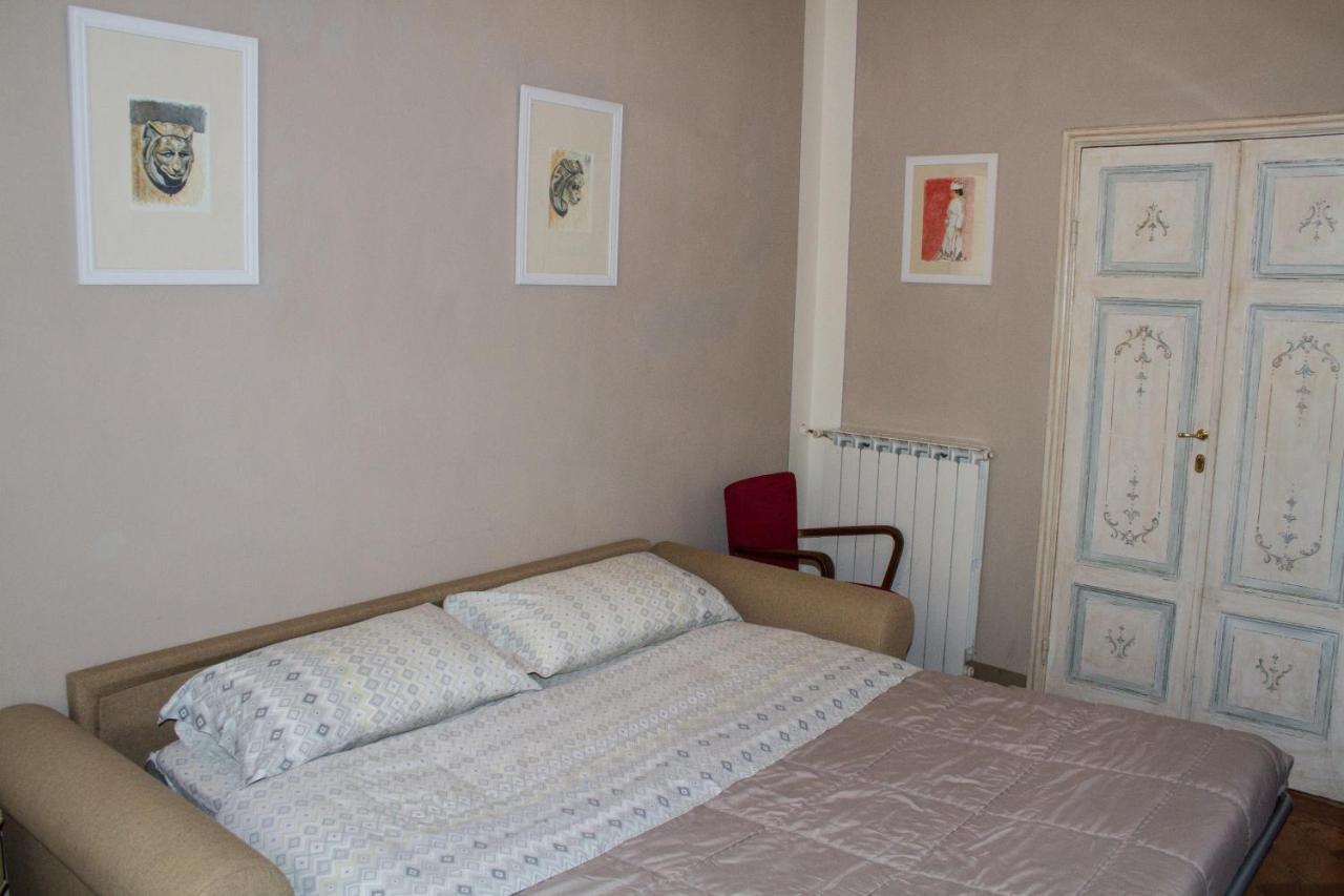 Santa Croce Charme Apartment アレッツォ エクステリア 写真